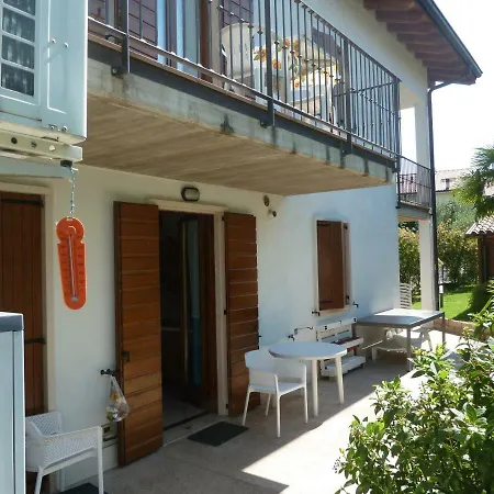 33 Lazise